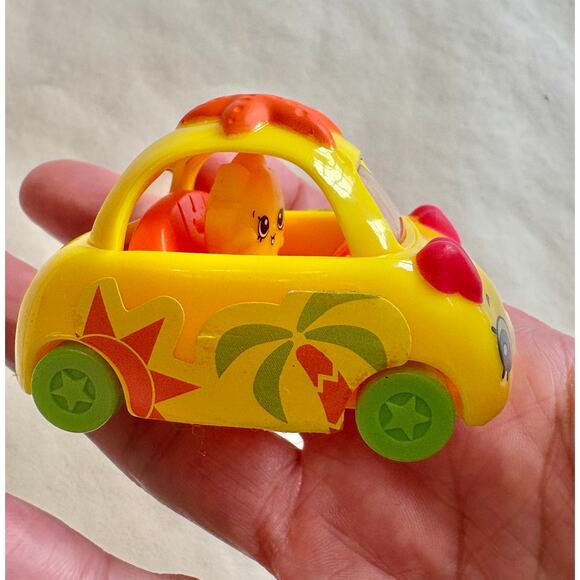 3PC Shopkins Toys - Backpack, Figurine and 2019 McDonald’s Car - Picture 2 of 7